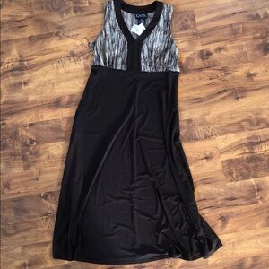 K petite Collection 2-piece dress with cropped shell. Brown and cream New 6P